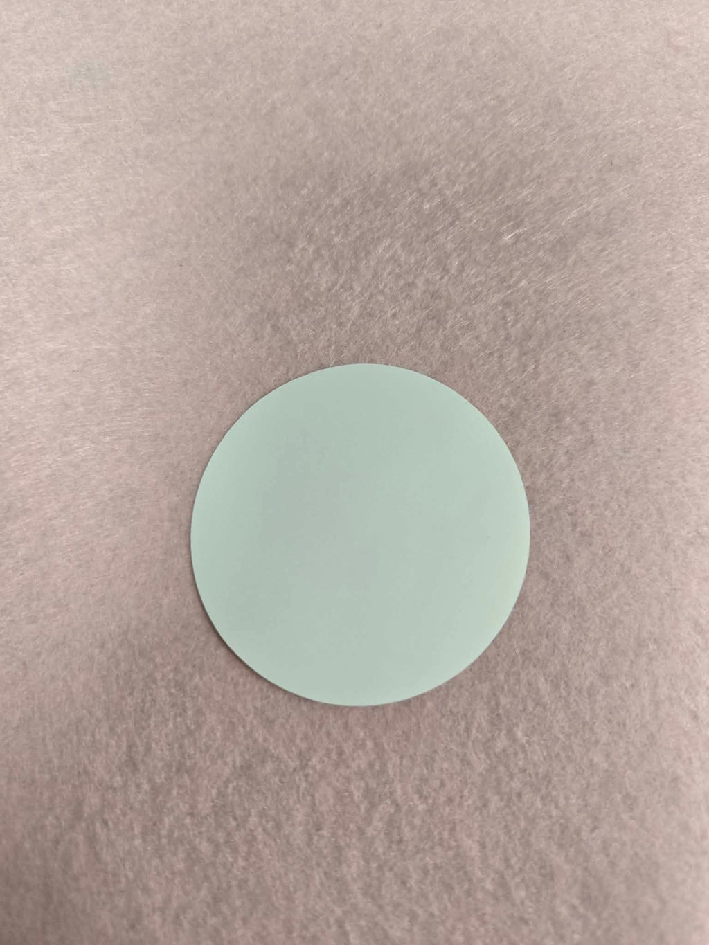 Circular label/sticker you can customize and created by Jennnayyy's.