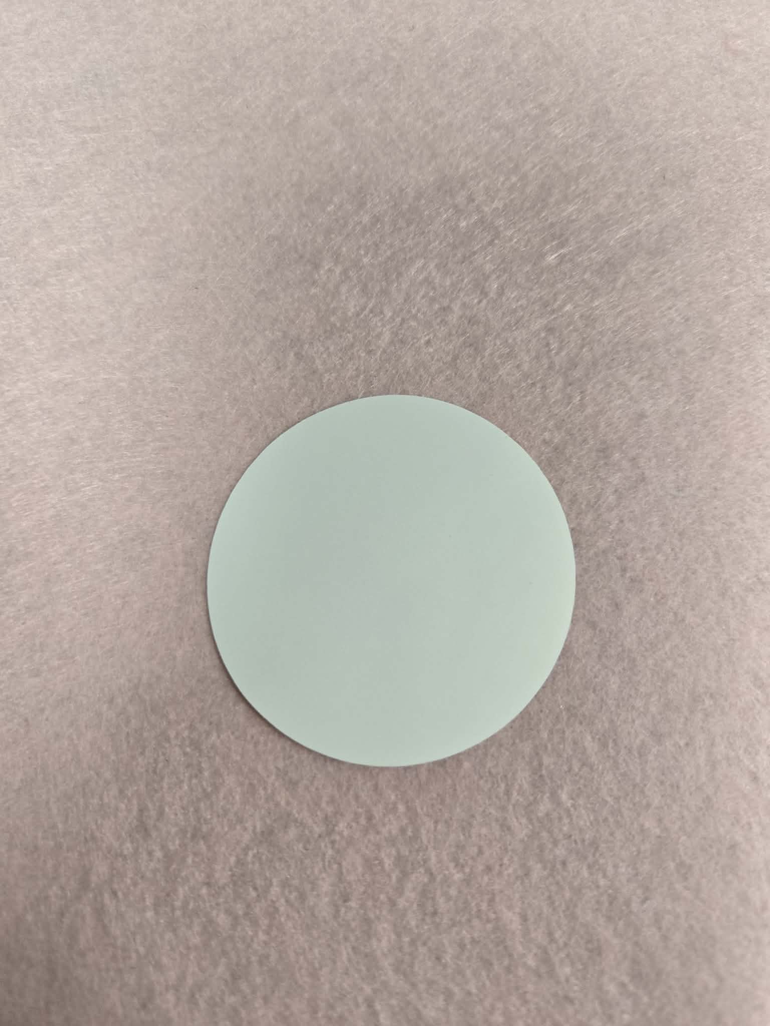 Circular label/sticker you can customize and created by Jennnayyy's.