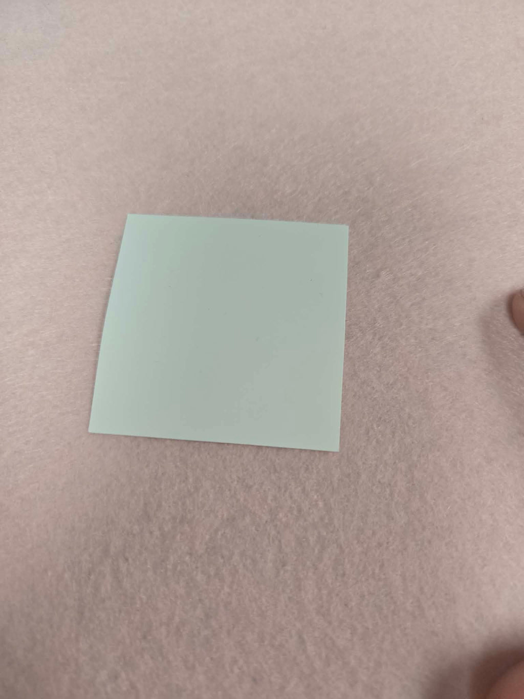 Square label/sticker you can customize and Jennnayyy's will print it.